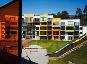NORWAY'S MOST WELL-KNOWN Løvåshagen condominium outside Bergen are Norway's most famous example of low-energy homes, and are Enova's model for how these homes should be built. Photo: Løvåshagen