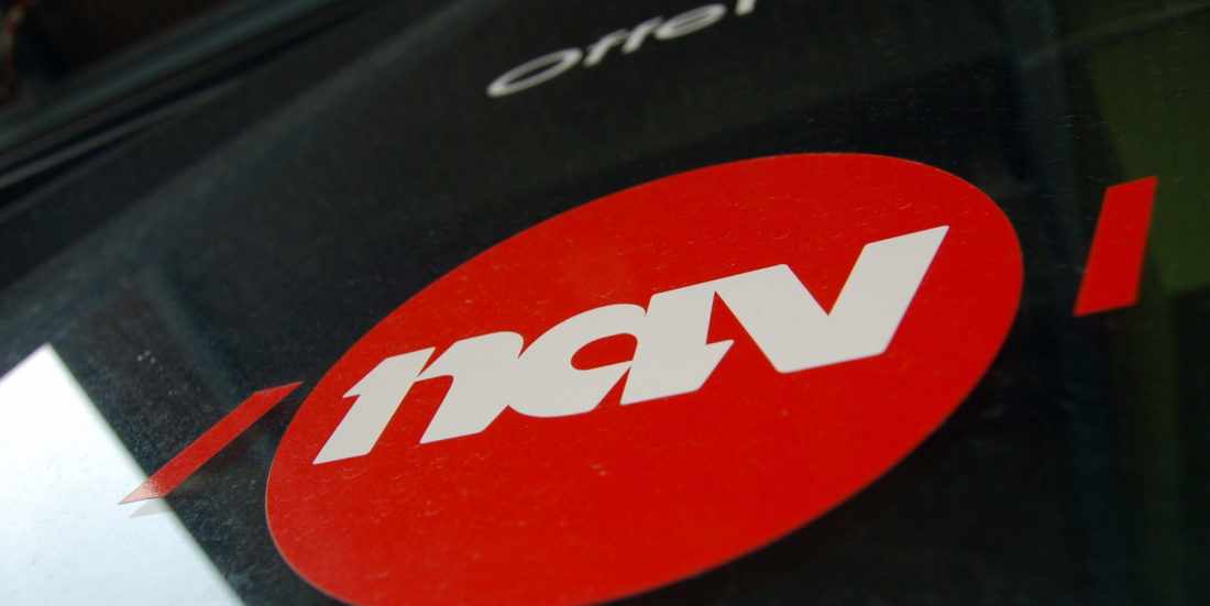Bilde av NAV-logo i rødt og hvitt