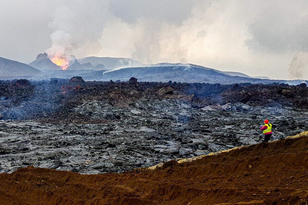 Lava flow control in Iceland