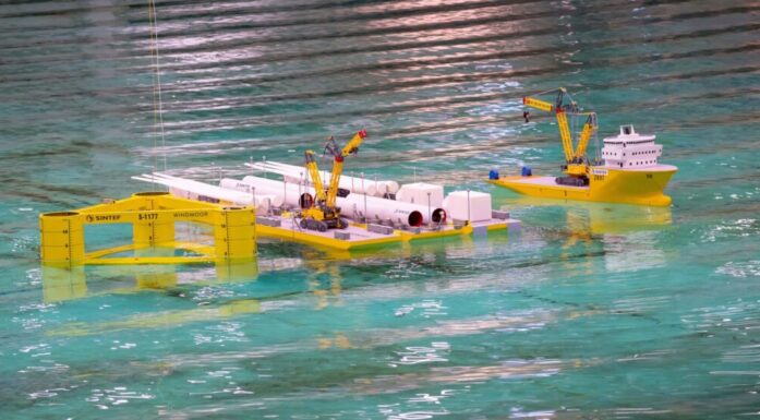 Floating ports are being tested out in a large test basin in Trondheim